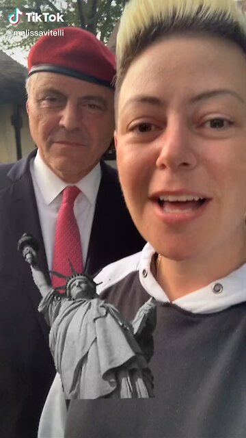 Curtis Sliwa for mayor meets Melissa Vitelli