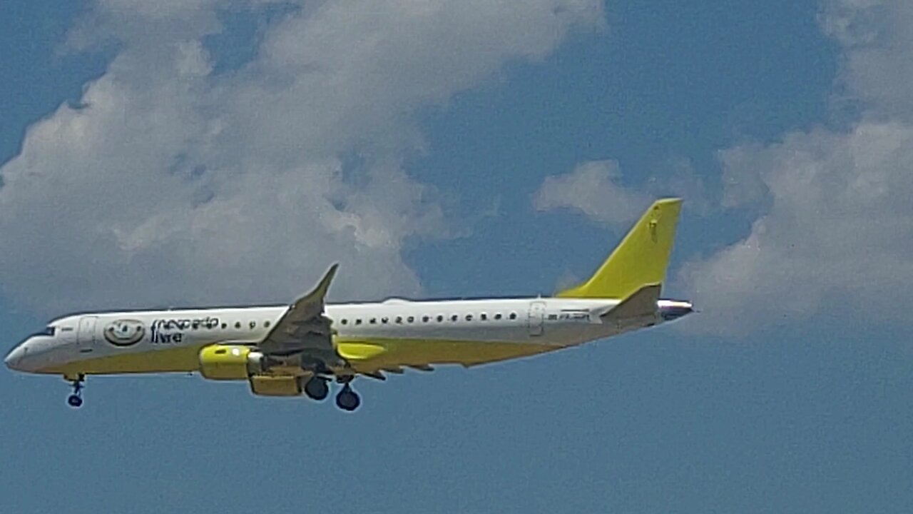 Embraer 195 PR-AUO Mercado Livre vindo de Campinas para Manaus