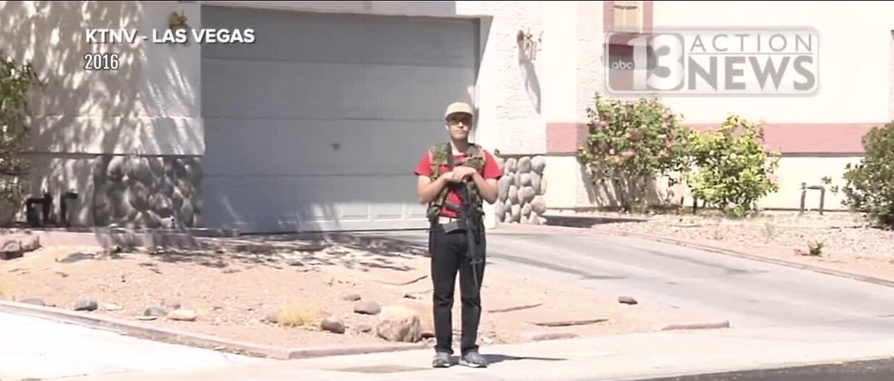 UPDATE: Neighbors describe FBI raid of Las Vegas man for bomb-making materials, threats