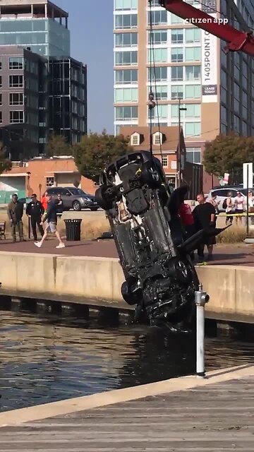 Woman dies after driving car into water in Fells Point early Sunday