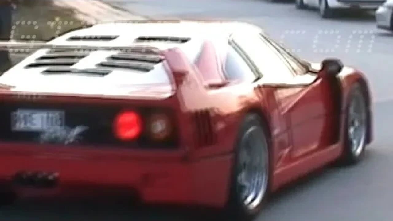 Ferrari F40 is stunning in motion 🫶🤩