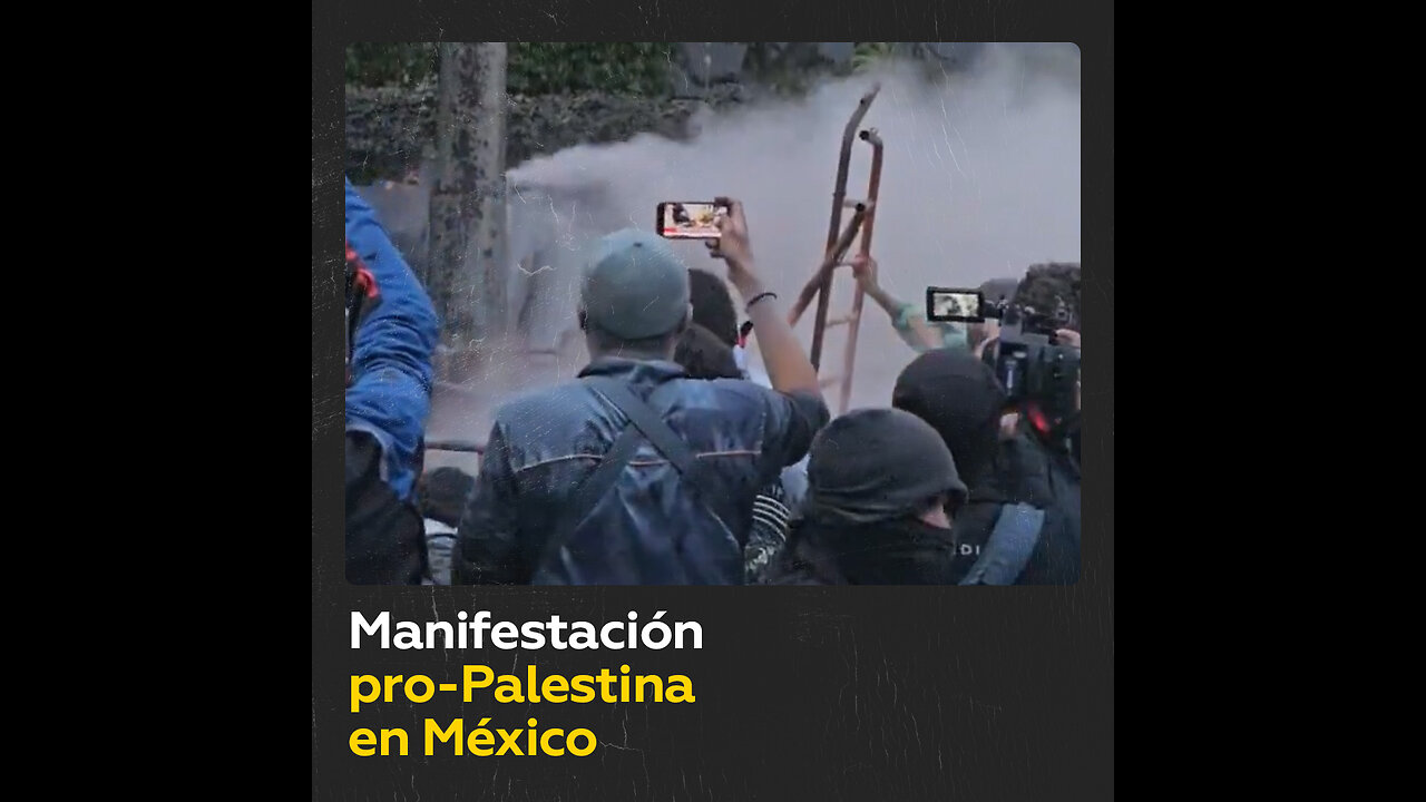 Caos frente a la Embajada de Israel en México