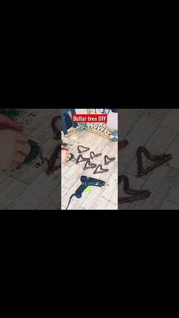 😱Gorgeous Dollartree DIY Valentines Wreath, Blessed Beyond Measure #diy #dollartreediy #valentine