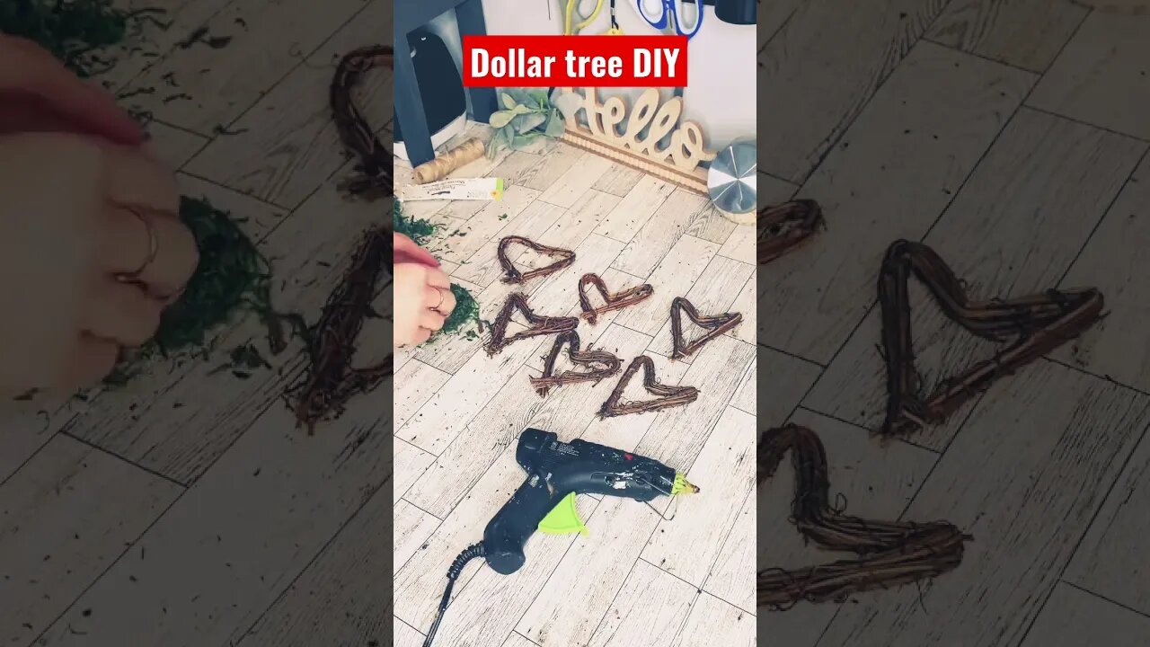 😱Gorgeous Dollartree DIY Valentines Wreath, Blessed Beyond Measure #diy #dollartreediy #valentine