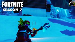 Search Between Three Ski Lodges LOCATION - Fortnite