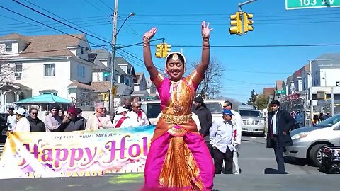 The #Phagwah Parade Richmond Hill 3/26/23 hosted by @HitlallRomeo @JeniferRajkumar @NYPDDesi #holi