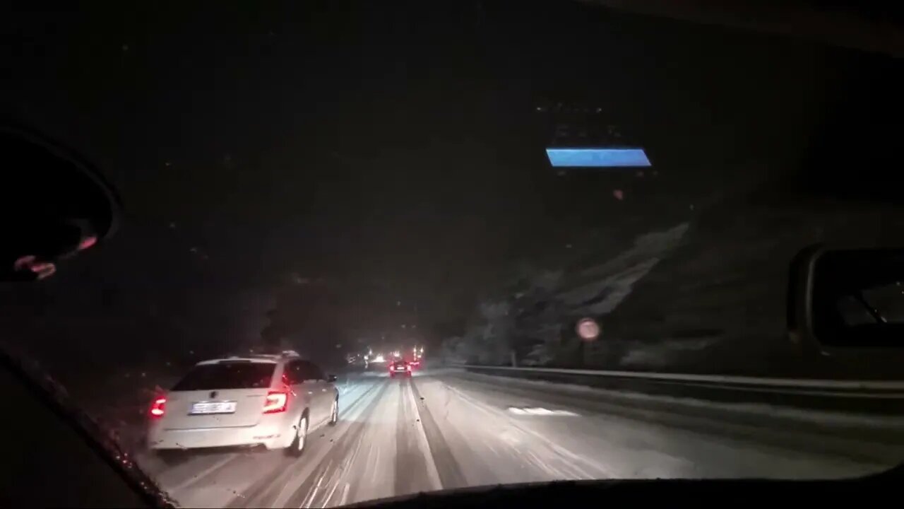 Highlight 18:21 – 23:21 von LIVE-Stream HD 1080P Driving it snows in Austria Europe