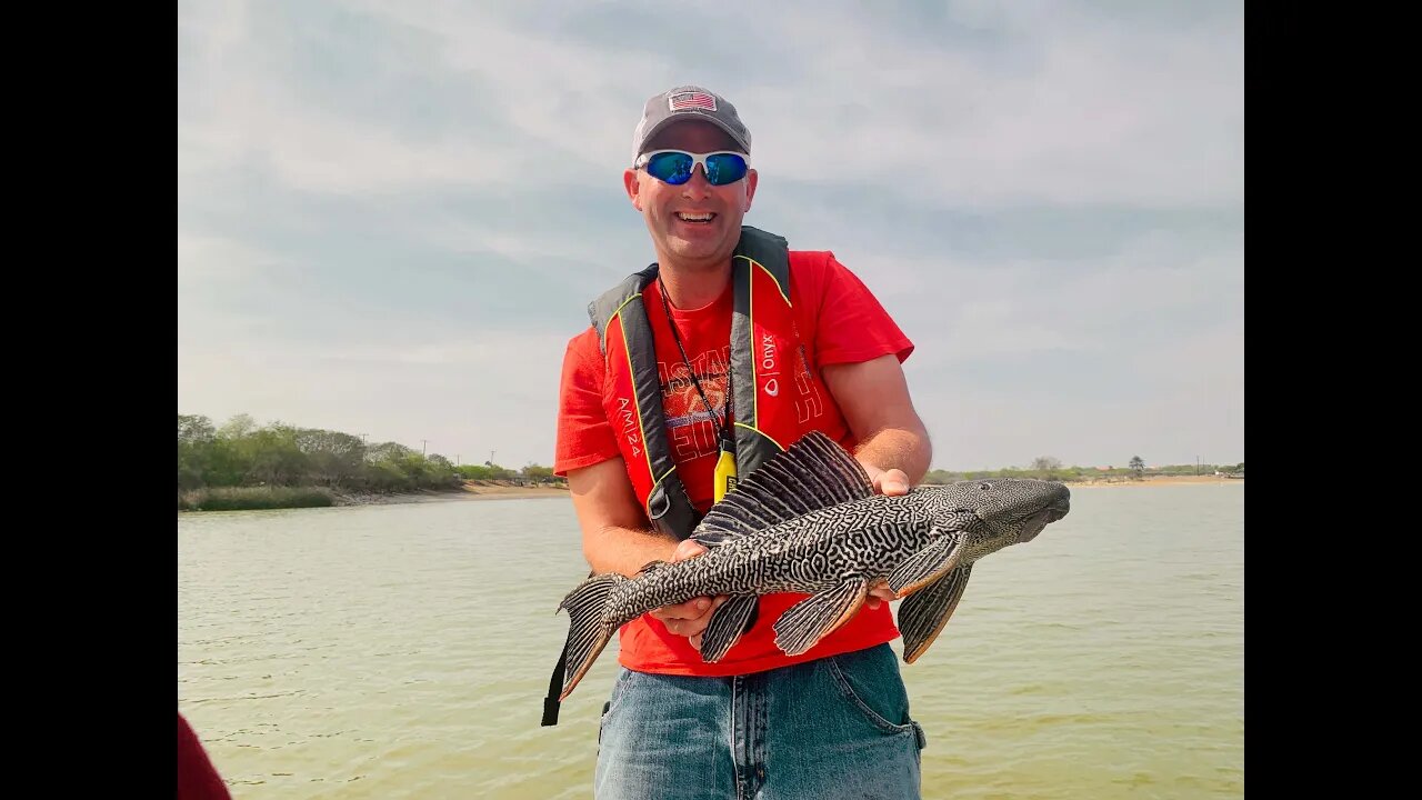 Surprise Catch in Lake Casa Blanca, Texas