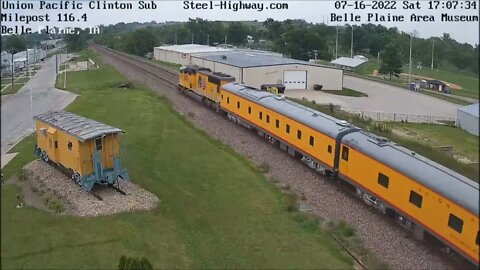 UP4533 Leading EB Office Car Special in Carroll and Belle Plaine, IA on July 16, 2022