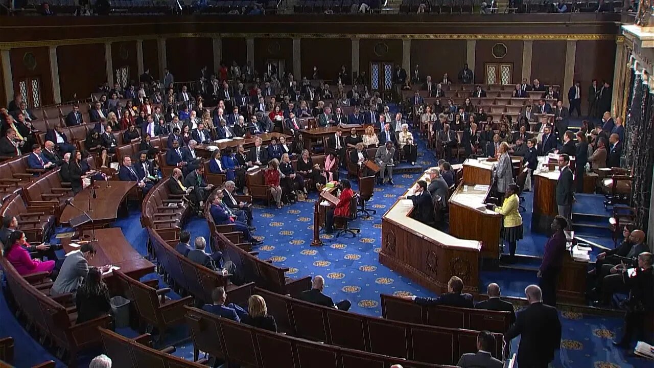 ​🇺🇸 Kevin McCarthy es el nuevo Presidente de la Cámara y Nancy Pelosi por fin despedida (6 ene 2023)