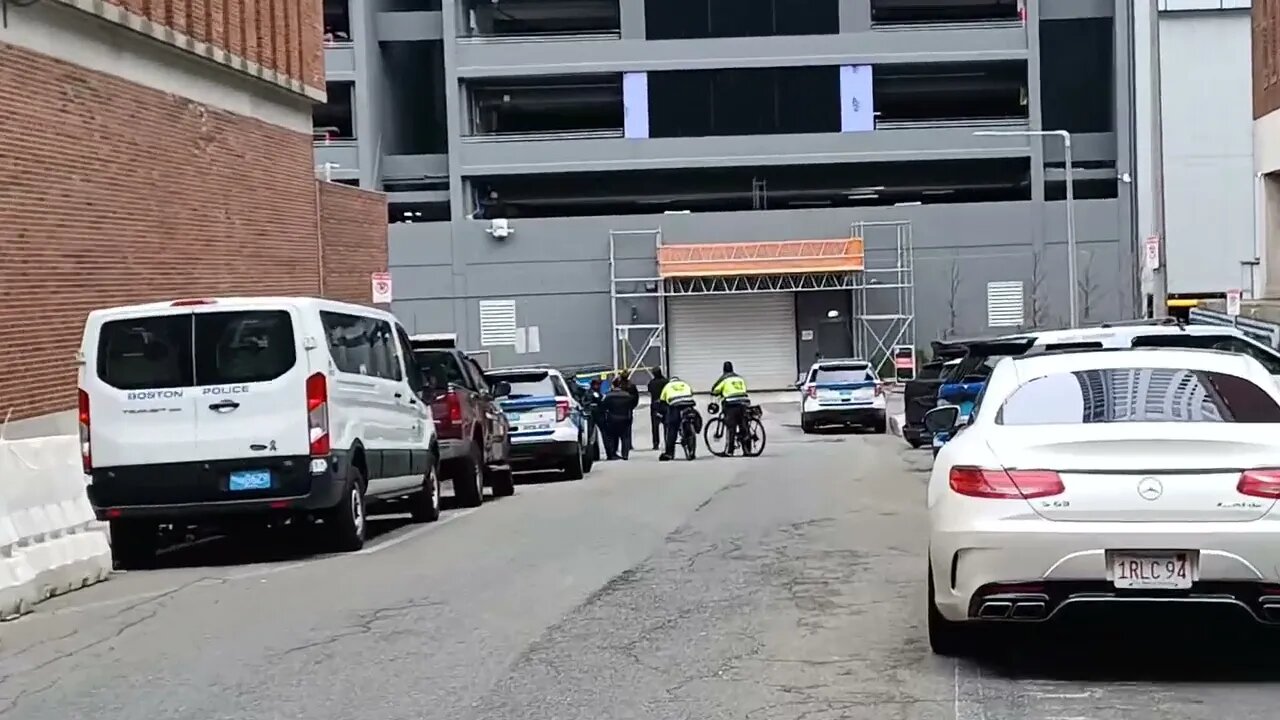 Boston fire department respond to a high angle rescue downtown Boston