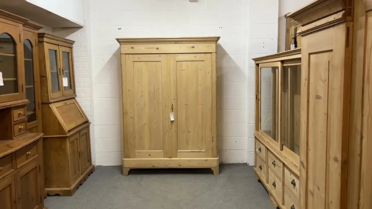 Large French Double Antique Pine Wardrobe (Dismantles) (Y6901F) @PinefindersCoUk