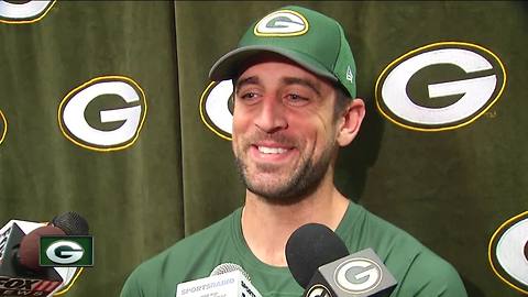 Aaron Rodgers spends part of his holiday weekend fixing Sam Dekker’s kitchen sink