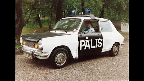 Nr 6. Polisens omorganisationer har varit helt vansinniga. Det drabbar främst allmänheten.