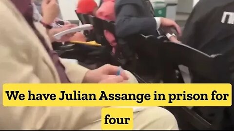 Jose Vega & Activists Confront Anti Julian Assange Groups