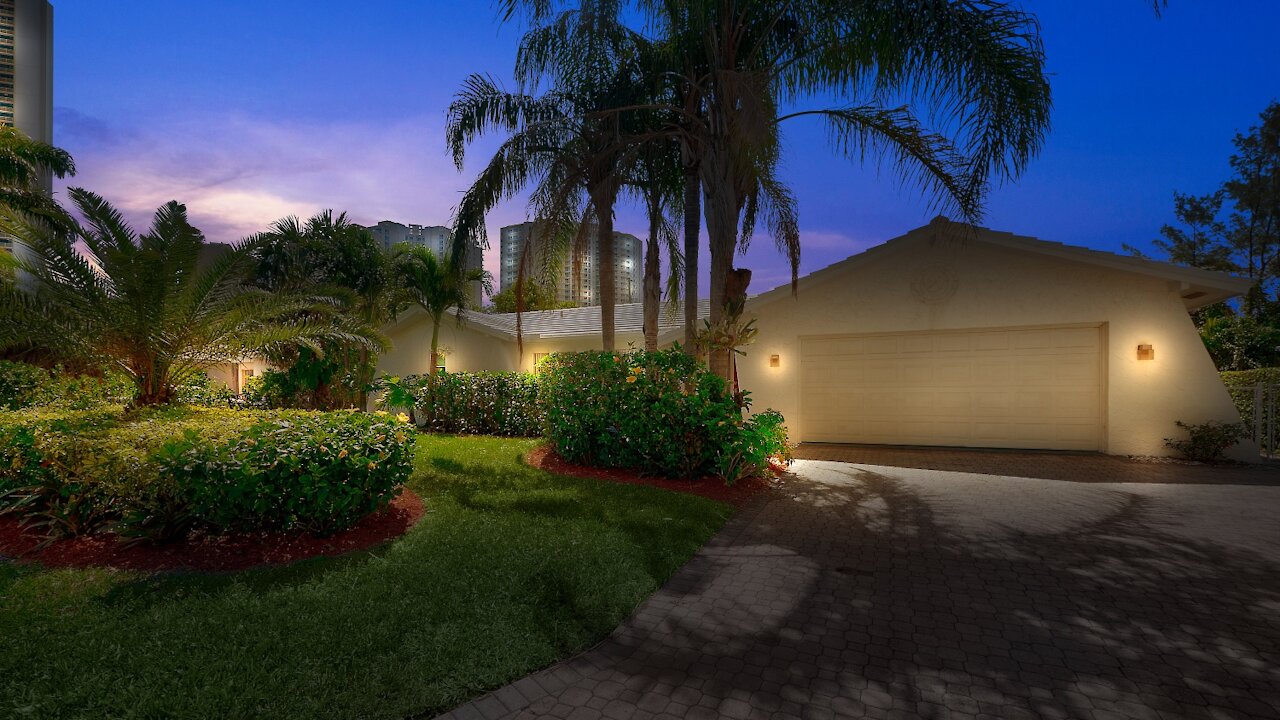 1261 N Harbor Drive 4K Video