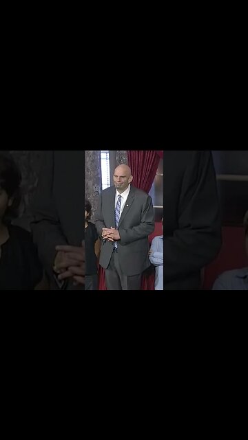 John Fetterman's AWKWARD first moments as a U.S. Senator