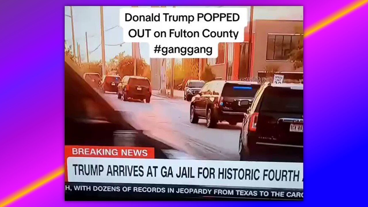 TRUMP - 😂HILARIOUS WOMAN NARRATES TRUMP’S MOTORCADE TO FULTON COUNTY 8/24/23