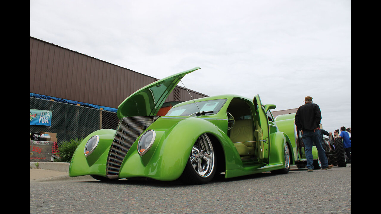 Iron River, Michigan - Car, Truck and Tractor Show 2022