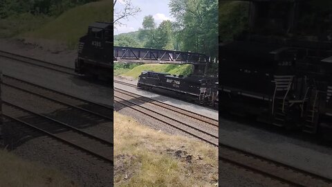 pulling hard #train #youtube #youtubeshorts #short