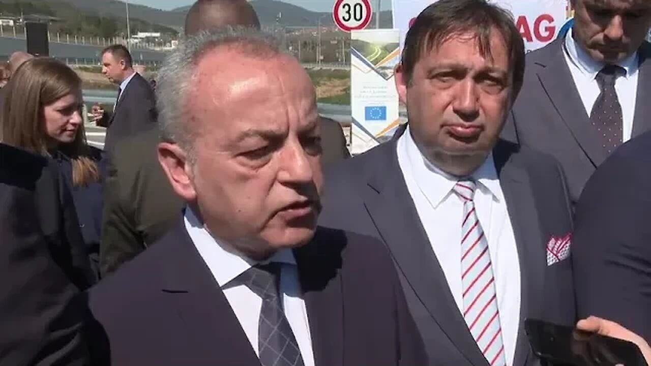 Премиерът: Парламентът трябва да търсят допиртелни линии