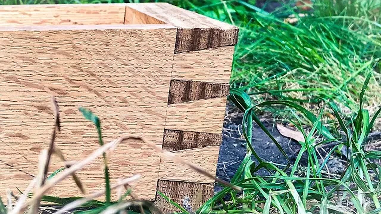 Cutting Compound Angle Dovetails | The Garden Workshop #9