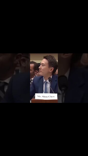 #residentevil a little sus #residentevil4 #gaming #podcast #humor #trending #funny #podcastclips