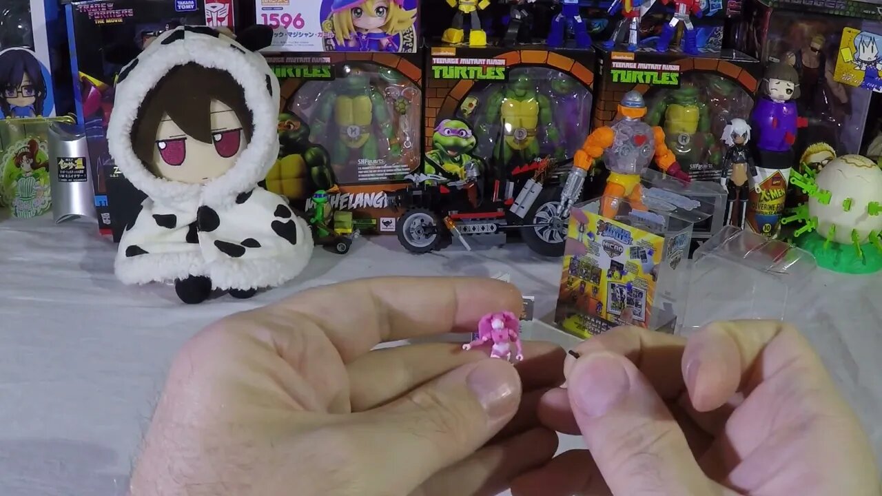 World’s Smallest Micro Figures & Comics Transformers Arcee