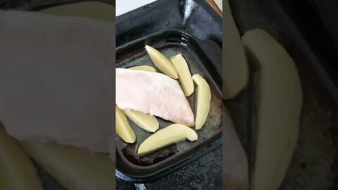 chicken 🐔 and chips 🍟 for dinner 🍽 today enjoy