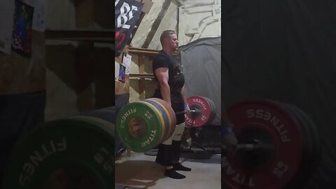 635 lb / 288 kg - Deadlift - Weightlifting Training