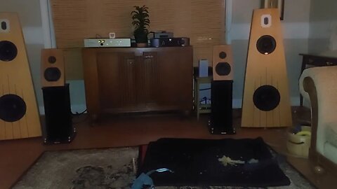 Wow - No One Has The Best Speakers. 99.9% Don't Even Come Close. Shall I Hook Up The Big Rig?