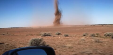 Crazy Guy Runs Into Outback Tornado To Take Selfie