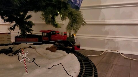 Christmas train Bachmann Wonderland Flyer smoke works