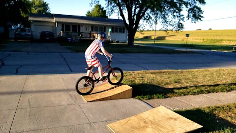 FREEDOM 'Murica BMX kicker ramp