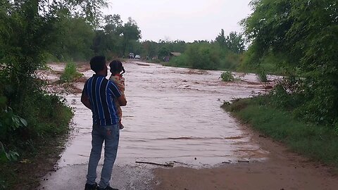 barish ka keher sadak bhi doob gyi😱