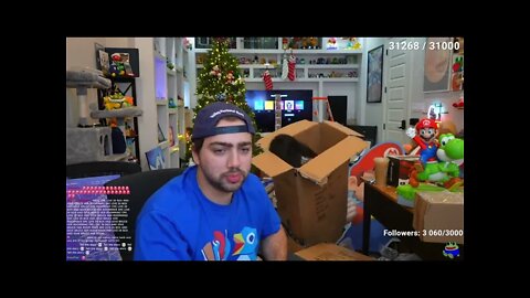 Emiru Decides To Be A Box