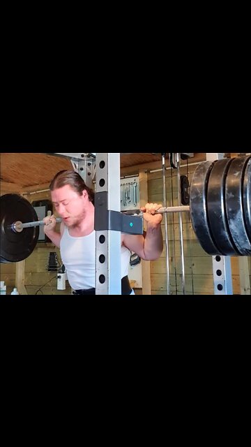NOPE! 155 Kgs x 3 Squat. Playing it safe! Going to Dial it back.