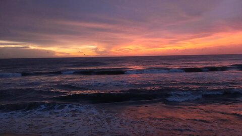 A beautiful evening sitting by the sea❤️