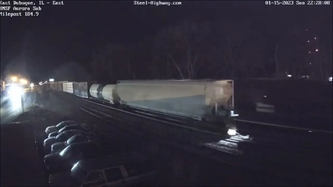 IC Units Leading WB M337 Manifest in Griffith, IN, East Dubuque, IL and Dubuque, IA on 1-15-23