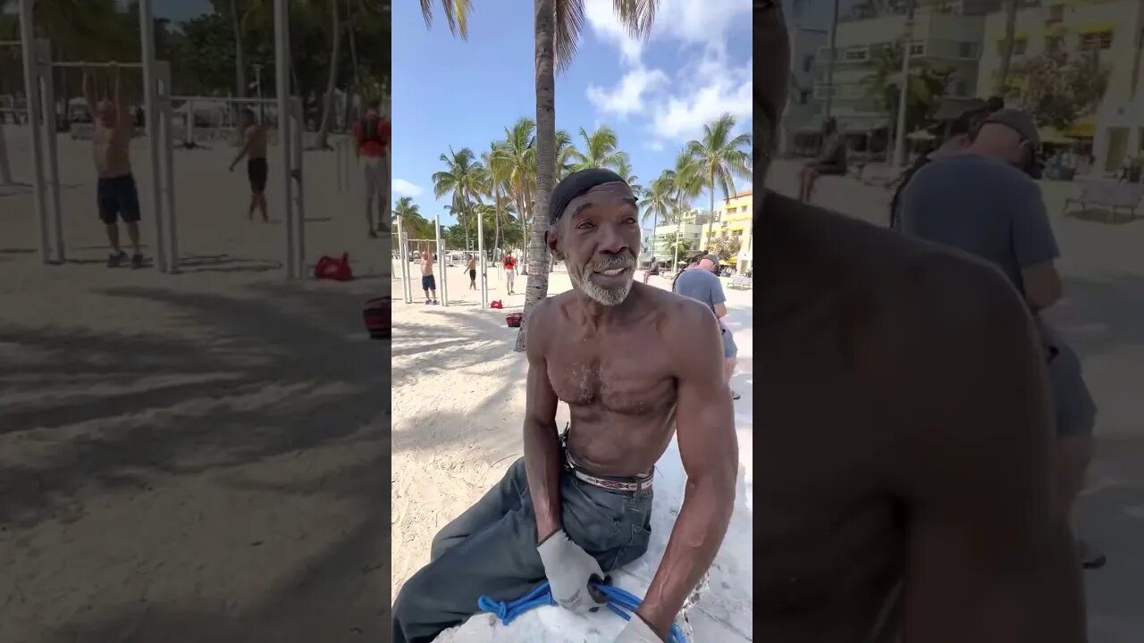 A daytime stroll through #SouthBeach Miami 🌴🌴🌴 Part 1