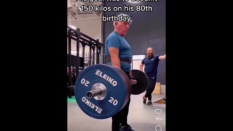 Old man deadlifts #shorts #deadlift