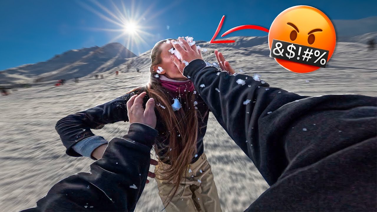 THIS GIRL IS COMPLETELY CRAZY!! (Epic Parkour Chase on Snow).