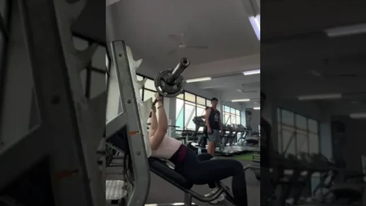 Iwas Bench Pressing With No Spotter Then This Video By Dayaa ms #Shorts