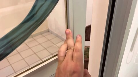 Abrindo e Fechando Porta Corrediça, Efeito Sonoro