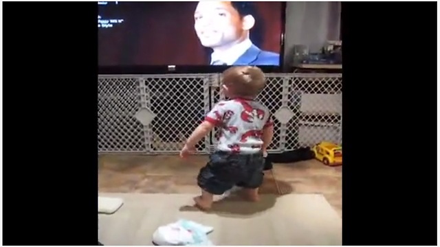 Dancing Baby Loses It To Will Smith's 'Gettin' Jiggy Wit It'