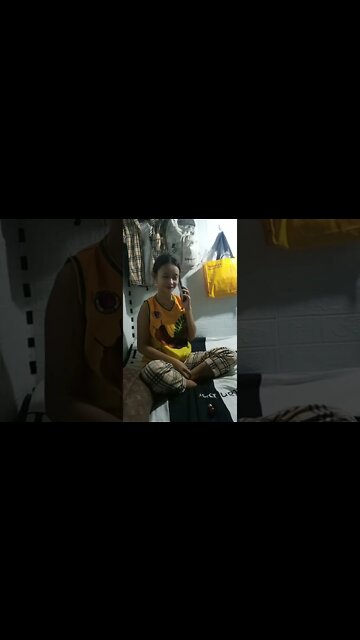 iPhone vs Android user