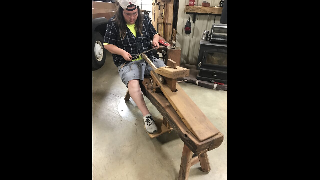 Making Walnut Handles For Drawknife