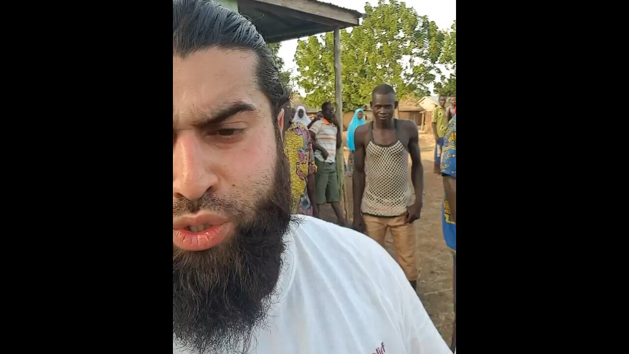 Pakistanis are everywhere, LOL!