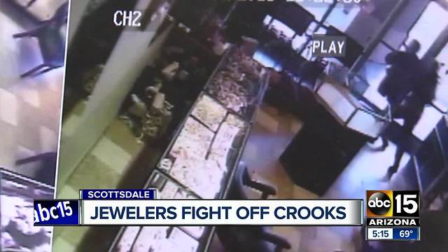 Owner of Scottsdale jewelry store fights back during robbery