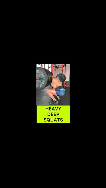 140kg DEEP SQUATS | Heavy Lifting with Shredded Physique #shorts